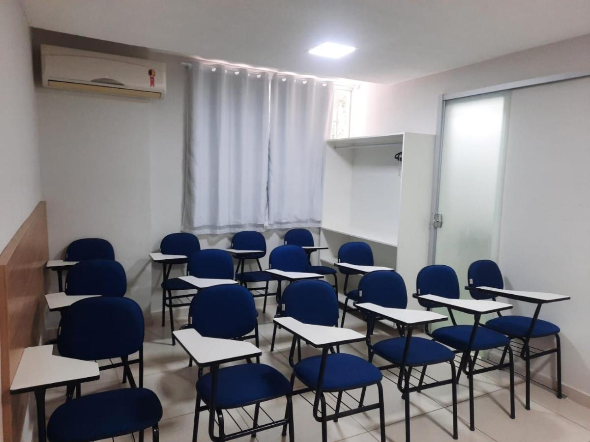Pousada Avenida Тейшейра де Фрейтас Екстериор снимка